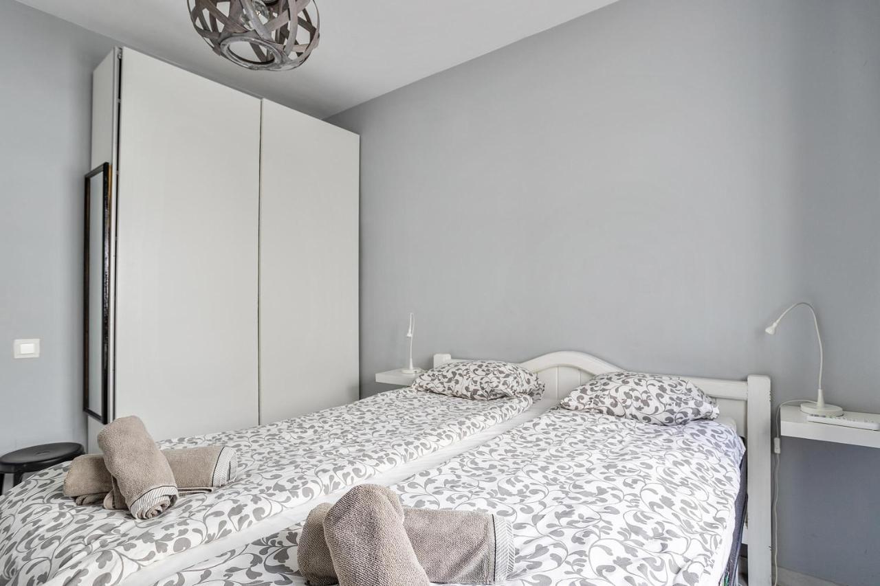 One Bedroom Penthouse Nerja Bagian luar foto