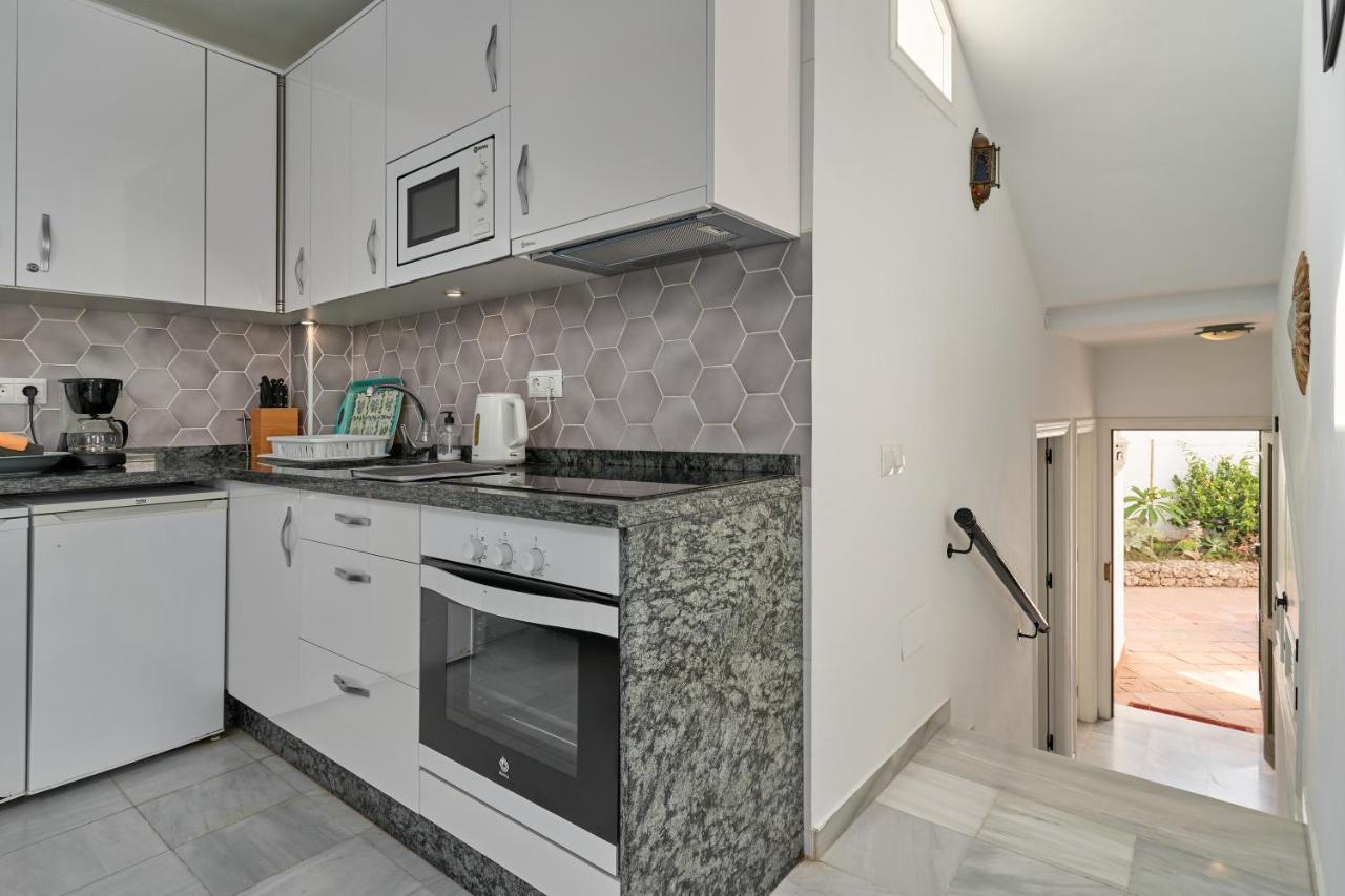 One Bedroom Penthouse Nerja Bagian luar foto