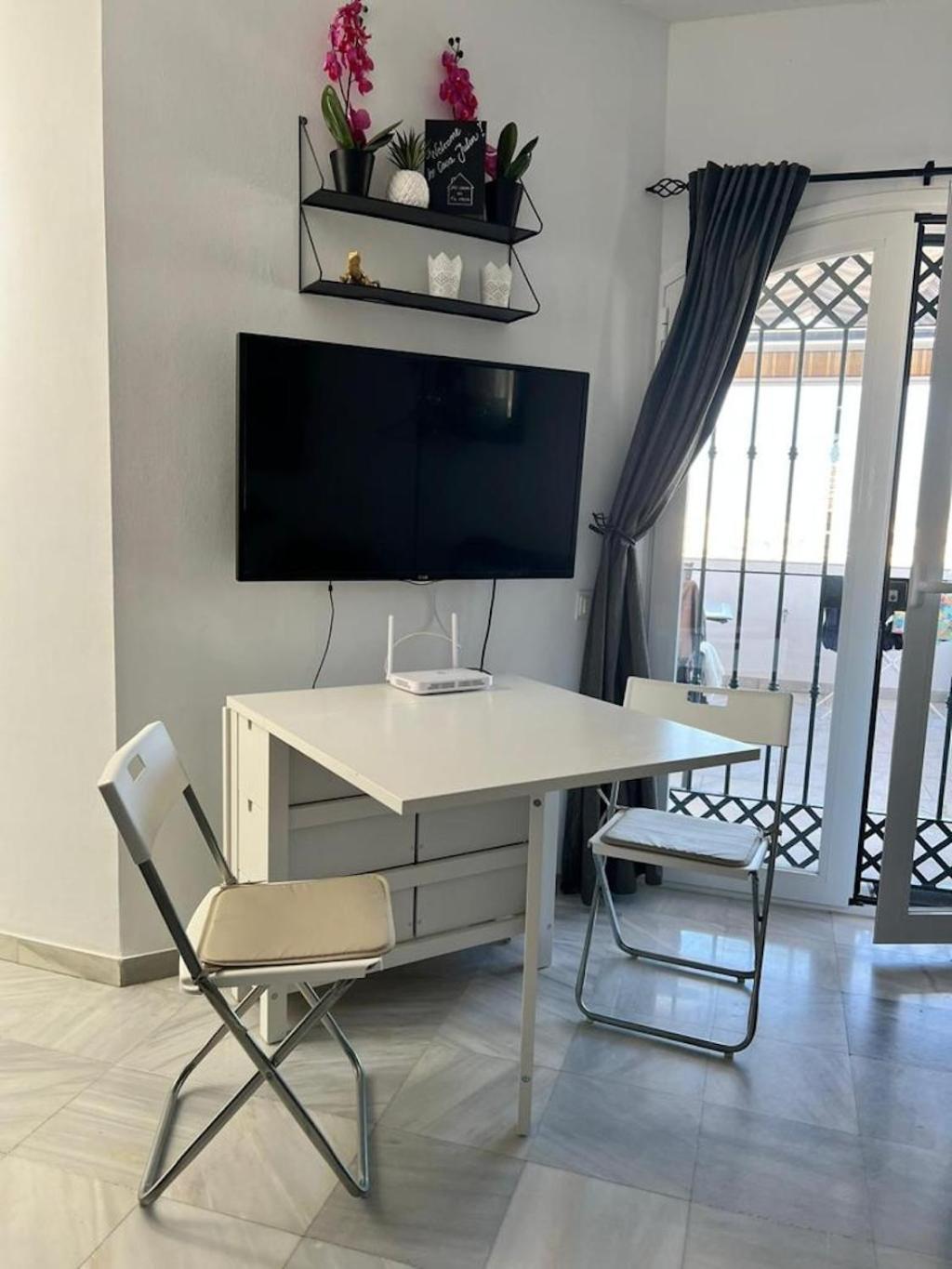 One Bedroom Penthouse Nerja Bagian luar foto
