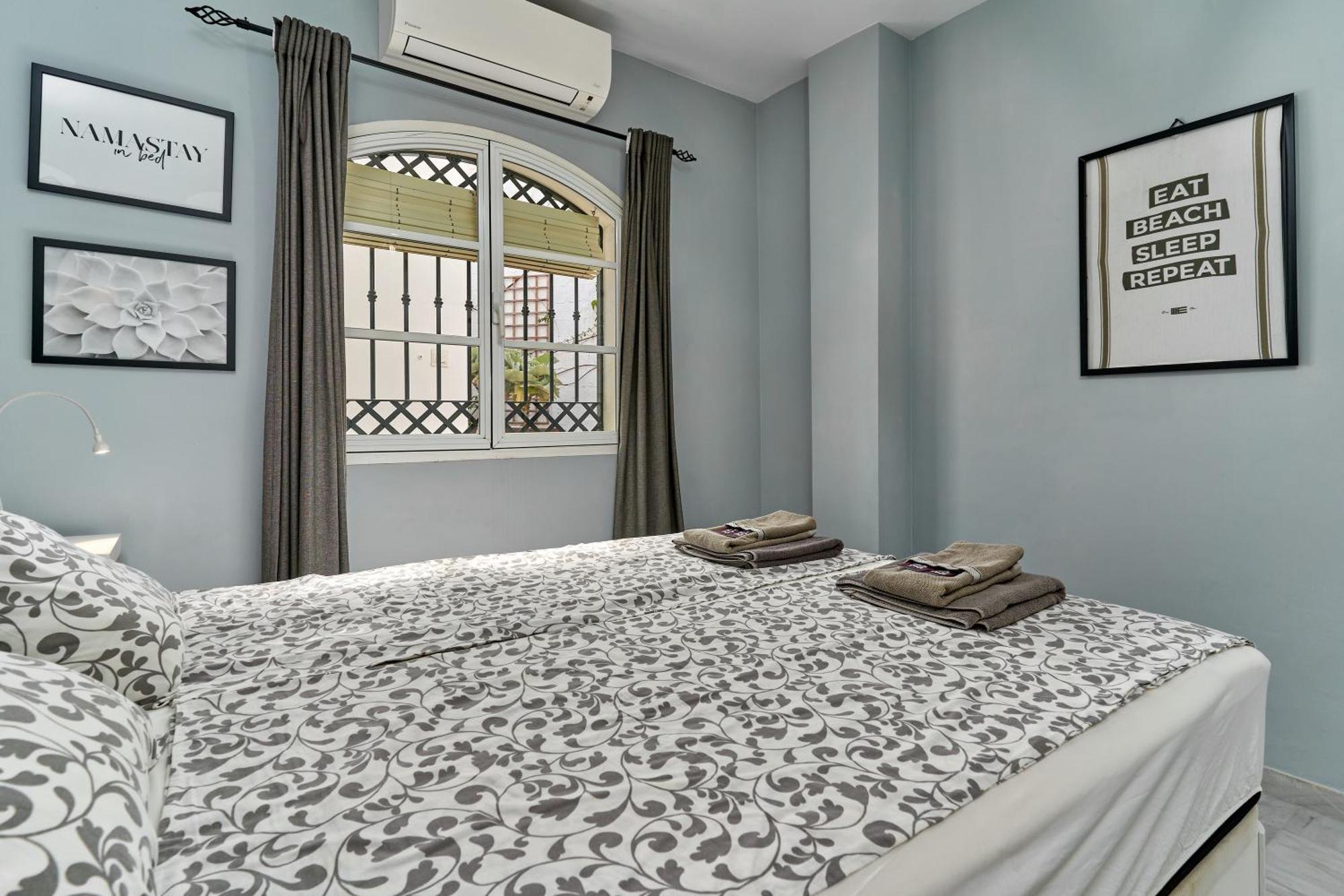 One Bedroom Penthouse Nerja Bagian luar foto