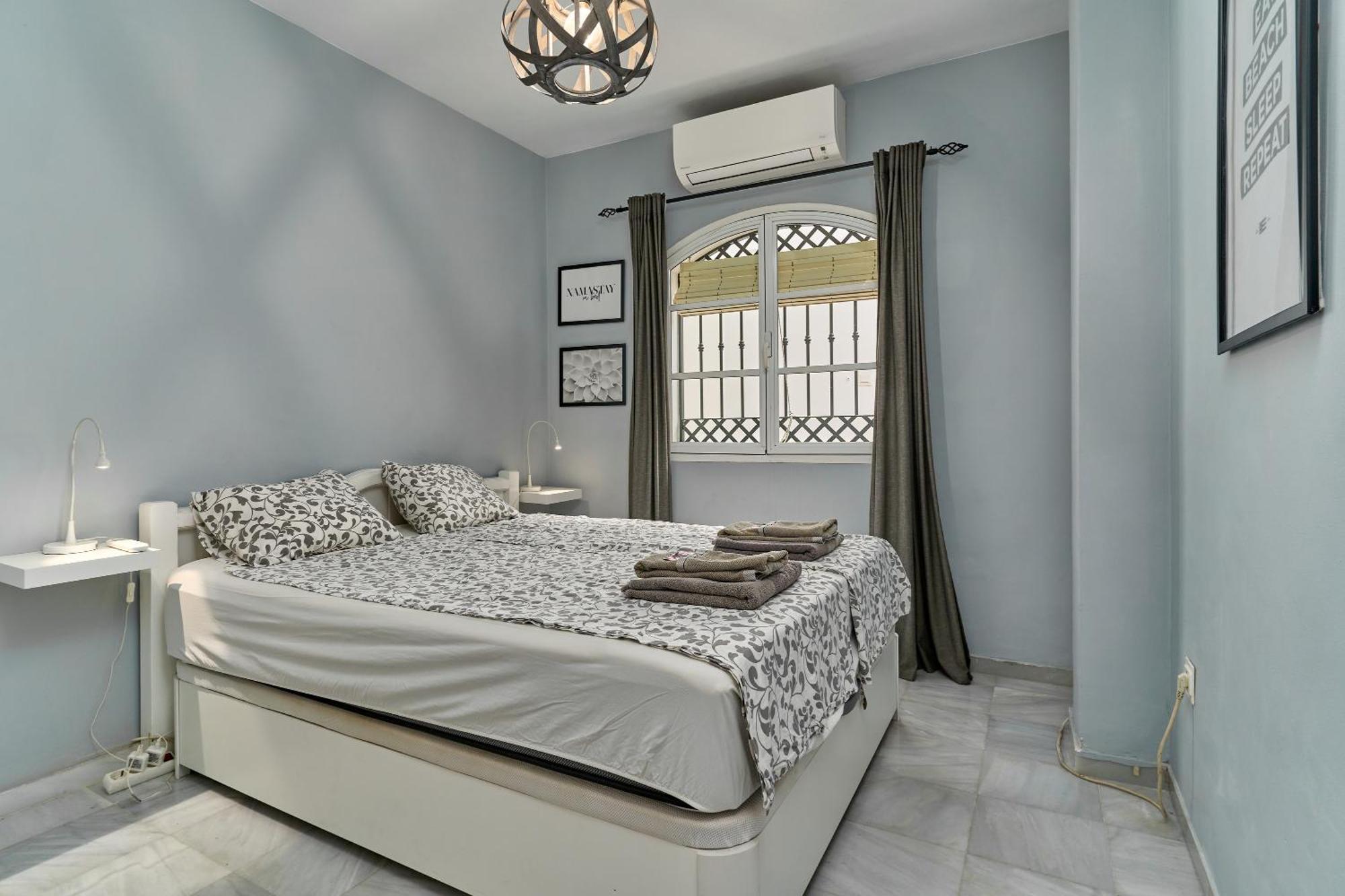 One Bedroom Penthouse Nerja Bagian luar foto